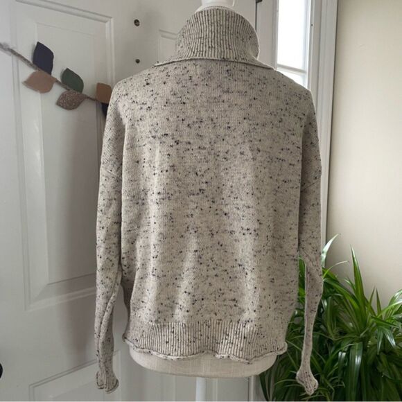 Vintage Levitate Fisherman Turtle Cowl Neck Women's Sweater Wool Blend (Size S) - Picture 2 of 12